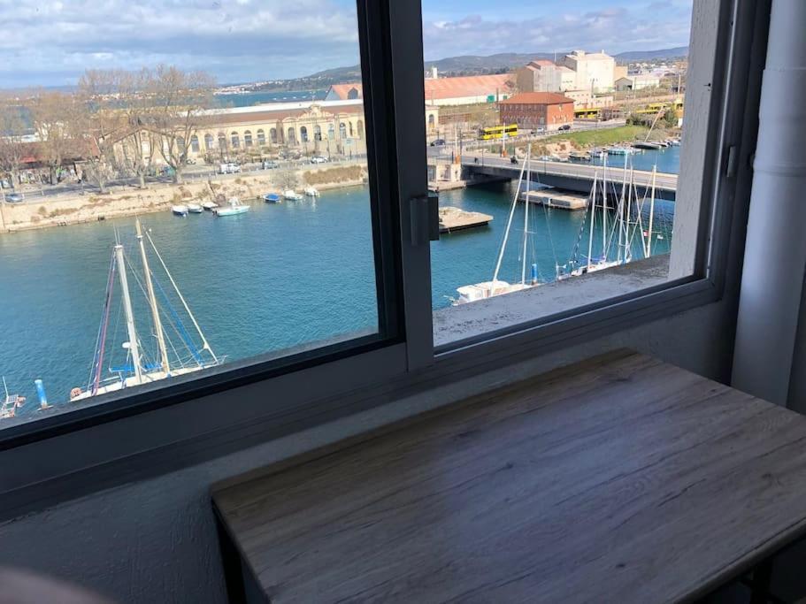 Sete 6Eme Vue Sur Le Canal Et L'Etang Kültér fotó
